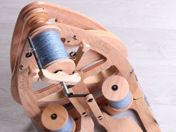 Ashford Spinning Wheel Joy 2 with carry bag included, Double Treadle - Image 2